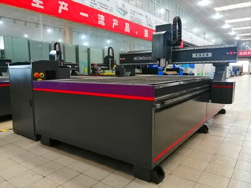 商丘鏤空花格1325單頭雕刻機 量大從優，配套電腦軟件與輔助設備全解析